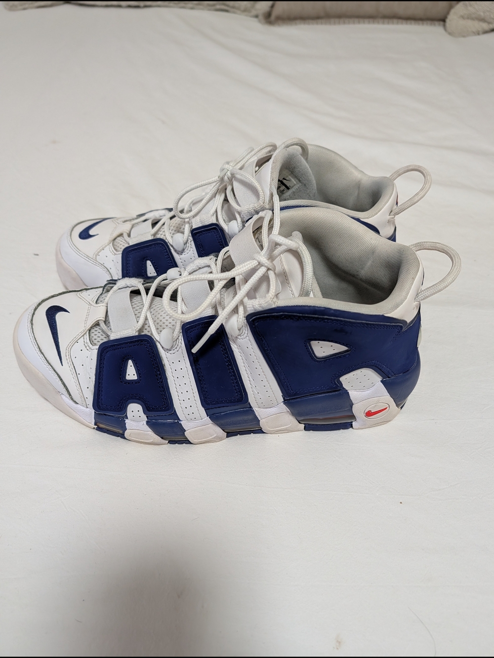 Nike Air More Uptempo White Navy Sneakers